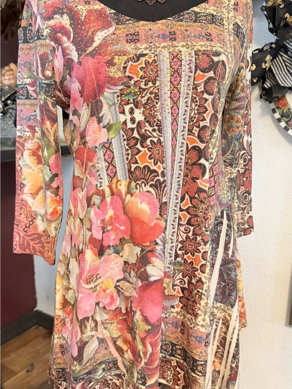 One World Floral Paisley Print Asymmetrical Tunic Top Multi-Color 3/4 Sleeve •M•